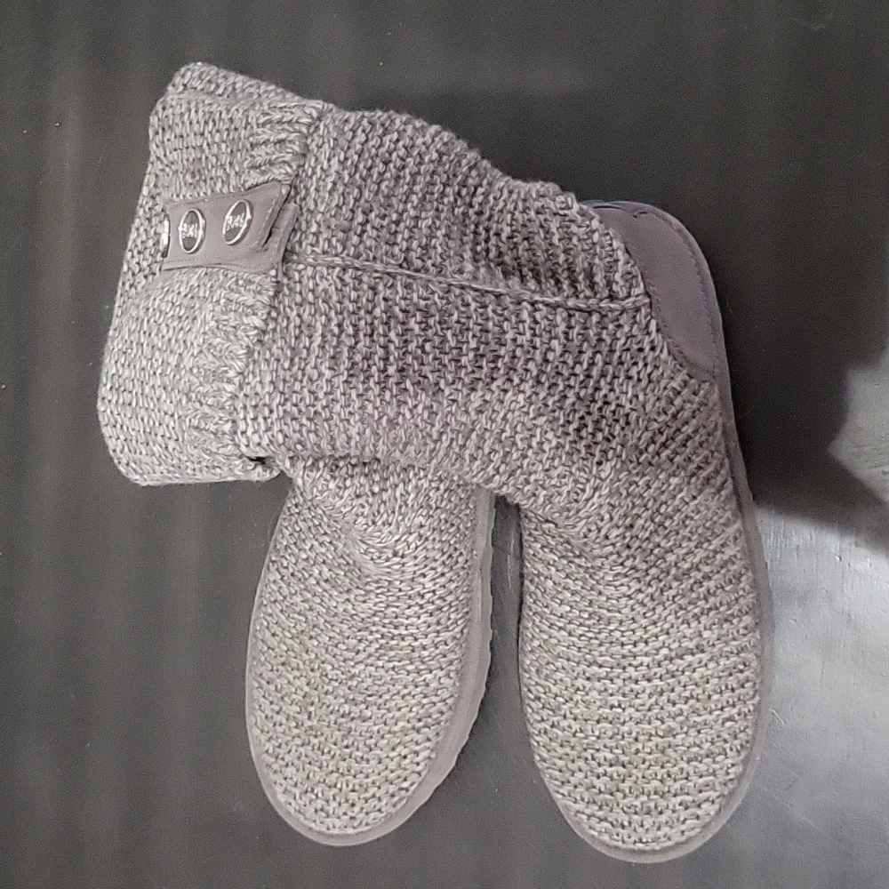 Ugg Classic Cardy Sweater Boots